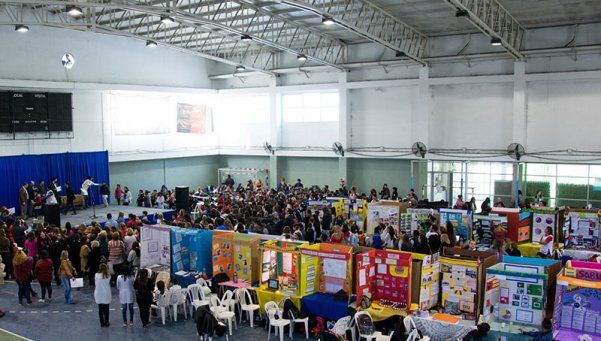 Gran exposición educativa de la región en La Patriada