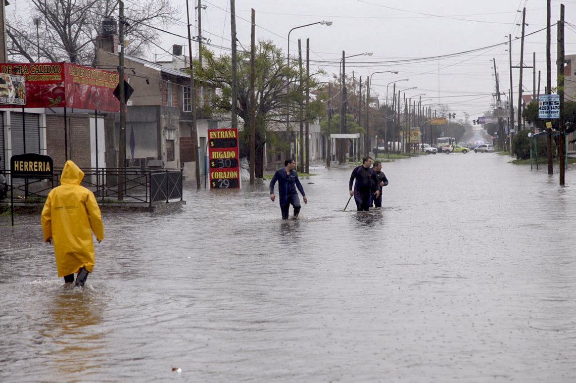 El Drama De Las Inundaciones 6 Fotos De La Argentina Que Duele