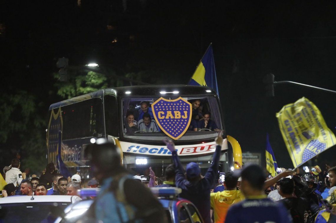 Las Mejores Fotos Del Banderazo De Boca