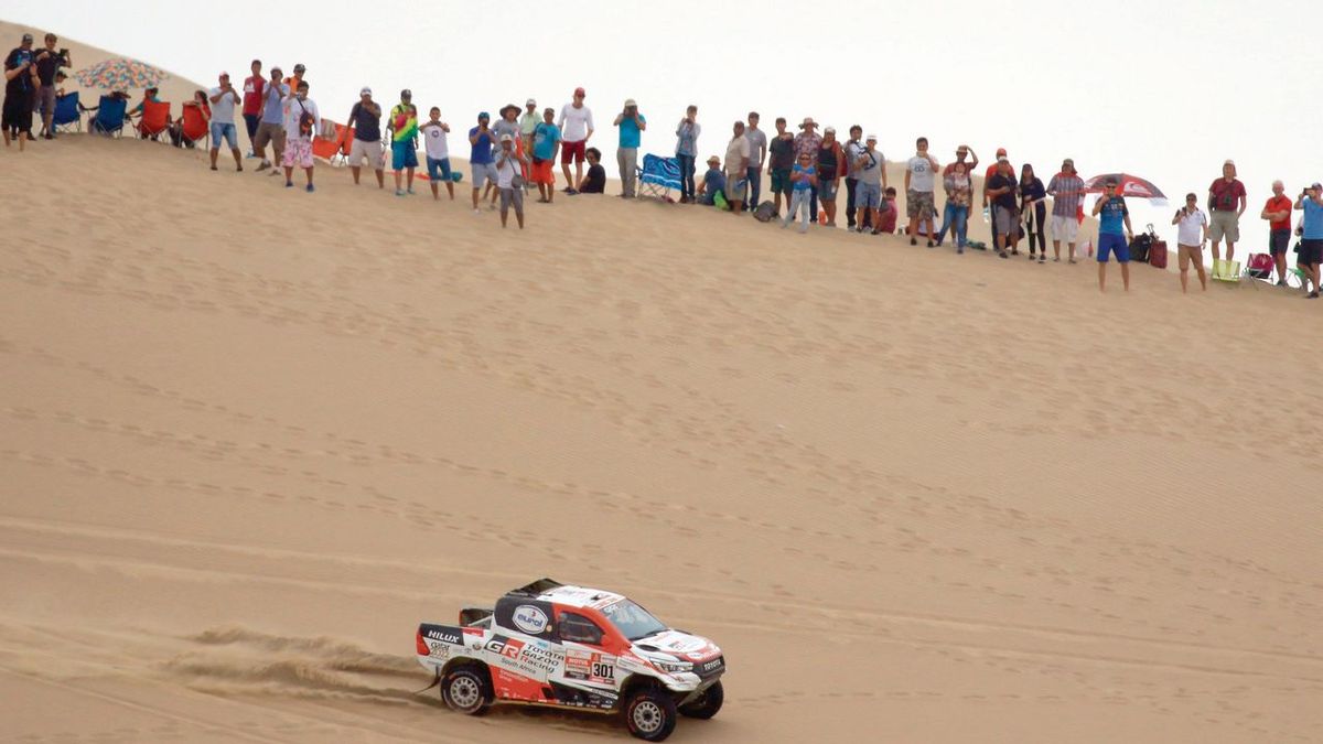 Al Attiyah sacó más ventaja en la punta