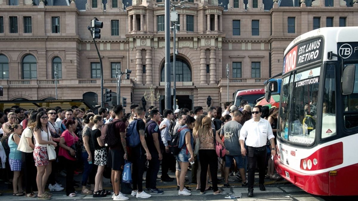 Amba Aumentaron Los Boletos De Trenes Y Colectivos