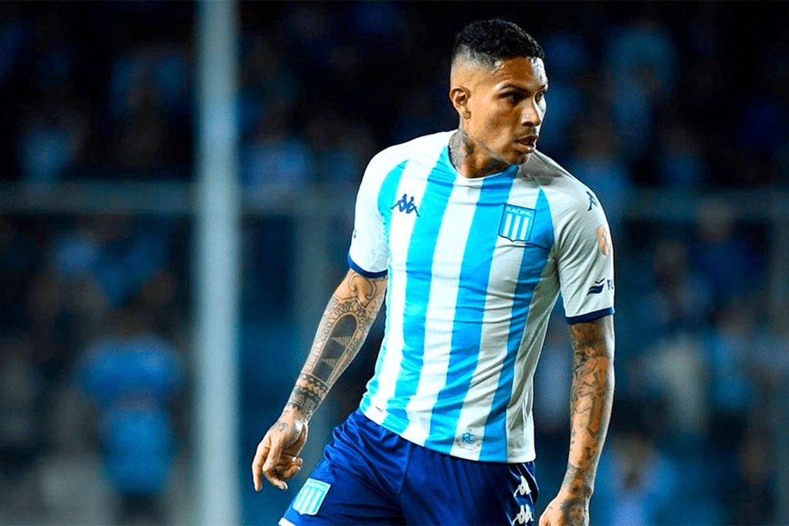 Paolo Guerrero Se Va De Racing