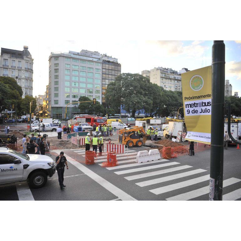 Corte Total En La Avenida De Julio Por Escape De Gas