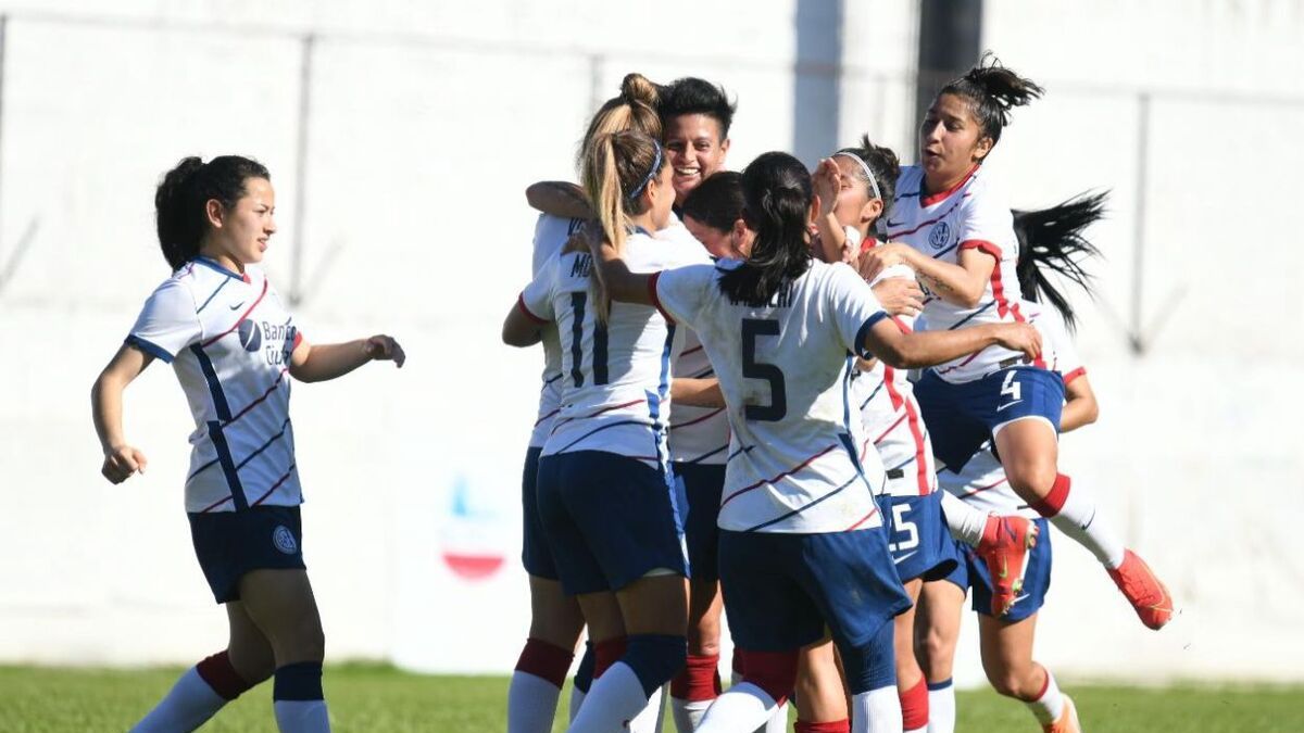 Fútbol femenino San Lorenzo goleó a Defensores de Belgrano