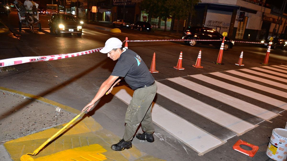 Pintura Vial En La Avenida Avellaneda