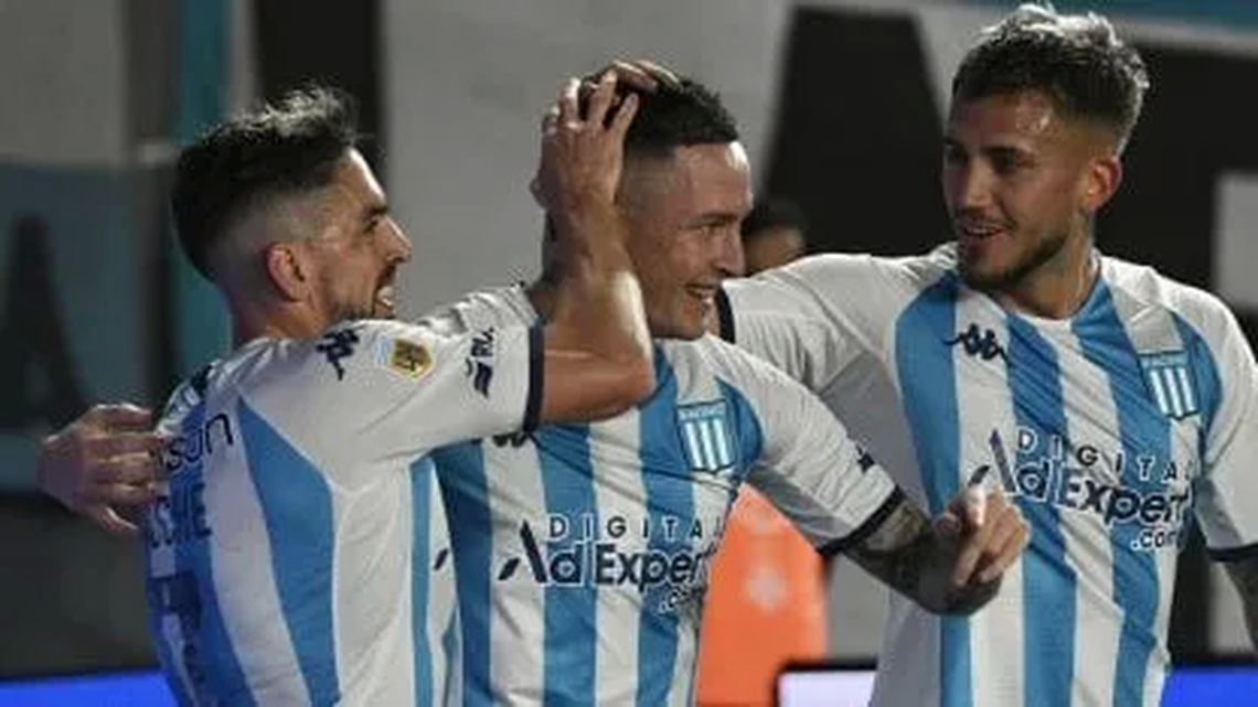 Racing Club Recibe A Rosario Central En Un Duelo Directo Por Las Copas