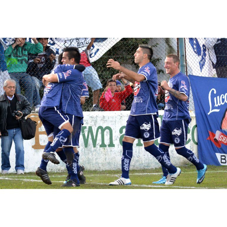 San Martin Debuta Ante Atlas Y Claypole Ante Alem