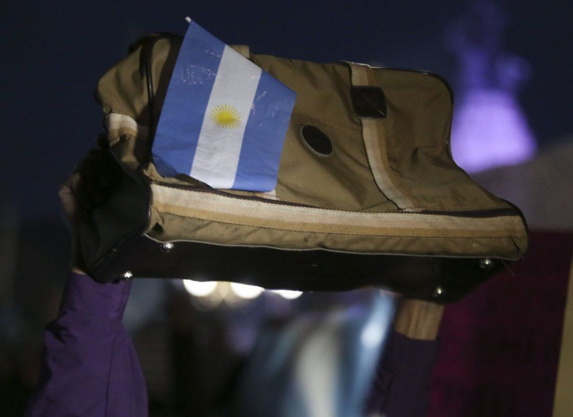 Una multitud reclamó frente al Congreso el desafuero y la detención de Cristina Kirchner