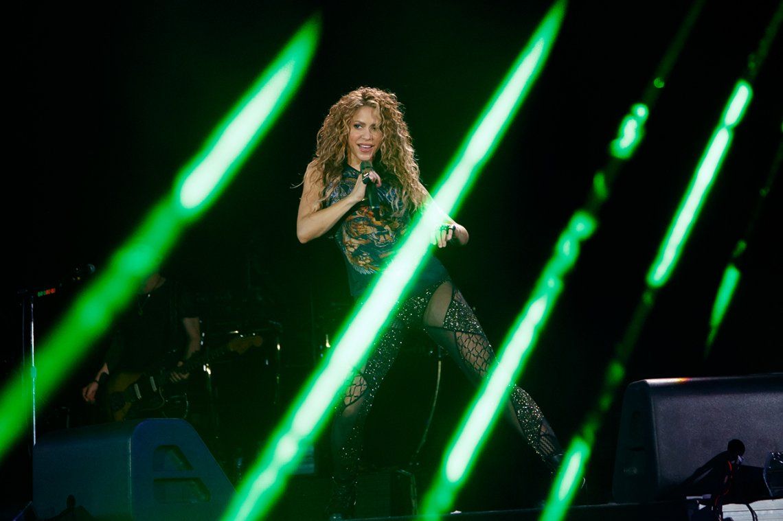 Popular sortea dos pares de entradas para el show de Shakira en Argentina