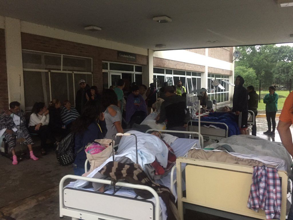 Rafael Calzada: por un incendio en el Hospital OÃ±ativia evacuaron a mÃ¡s de cien pacientes
