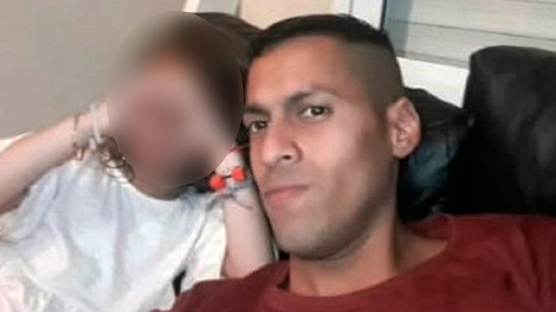 Ciudad de Buenos Aires: un policía se disparó en la cabeza en un cine Ciudad de Buenos Aires: un policía se disparó en la cabeza en un cine