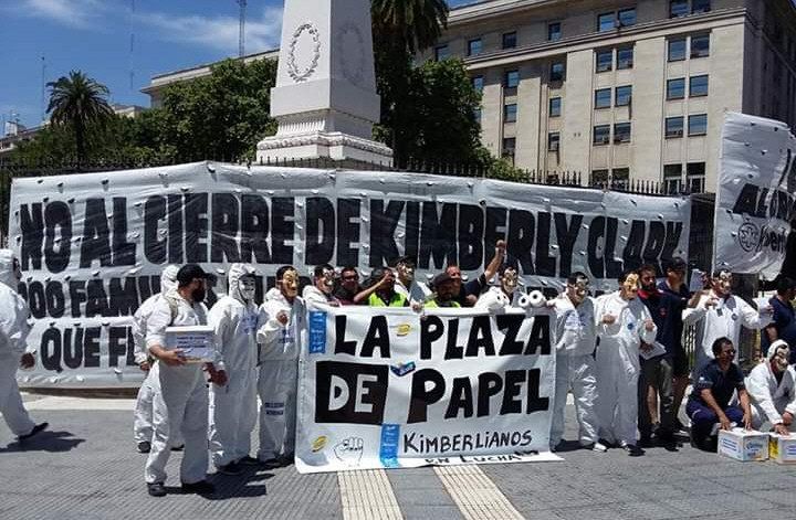 El cierre de la planta de Bernal dejó a 200 familias en la calle.