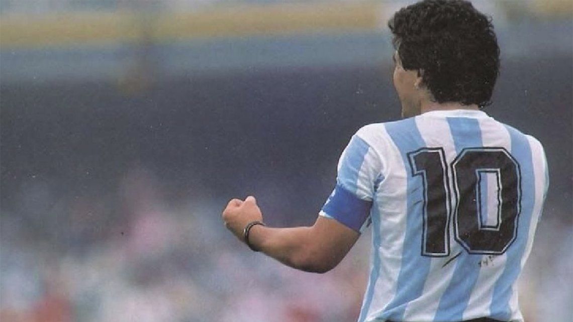 Diego Maradona falleció en la casa donde se recuperaba de una operación en la cabeza.
