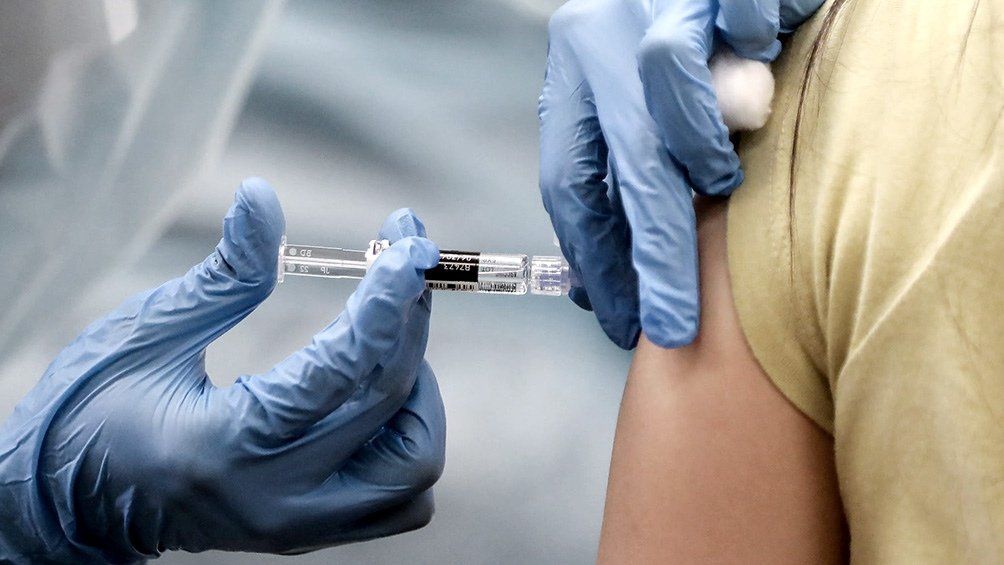 Coronavirus: el Gobierno aportará $400 millones para el desarrollo de vacunas e investigaciones