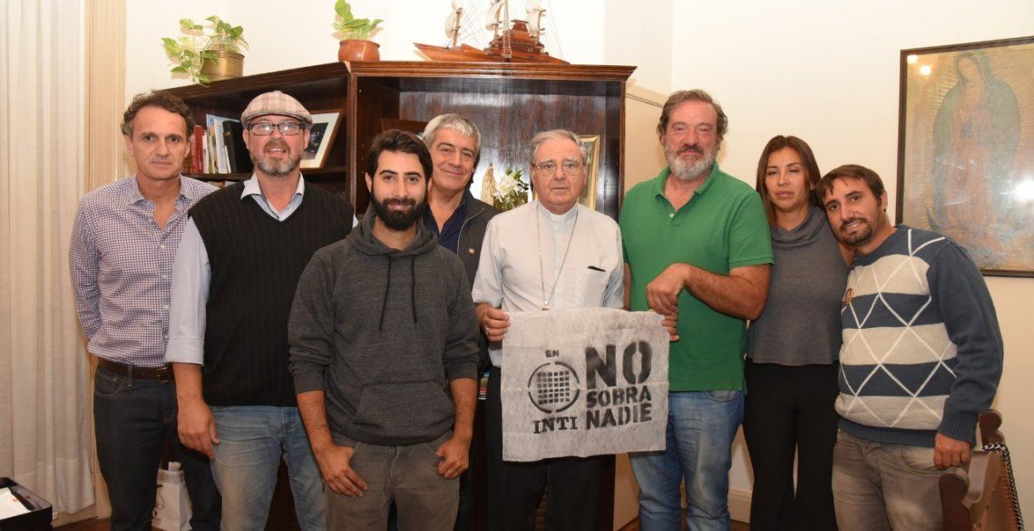 Katopodis impulsa mesa de diálogo para trabajadores despedidos del INTI