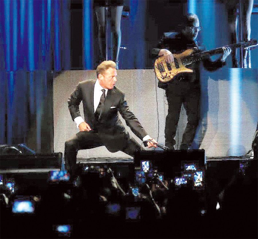 Luis Miguel cantó ante 40 mil almas en el Campo Argentino de Polo