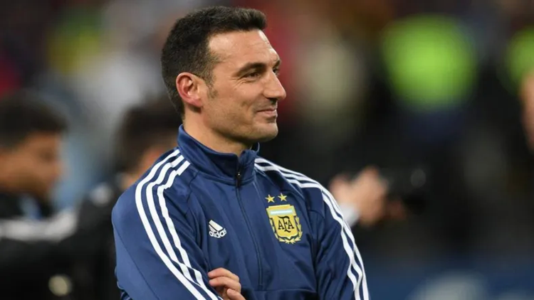 Con Messi, Garnacho y ausencias de peso, Scaloni presentó la lista de la Selección argentina.
