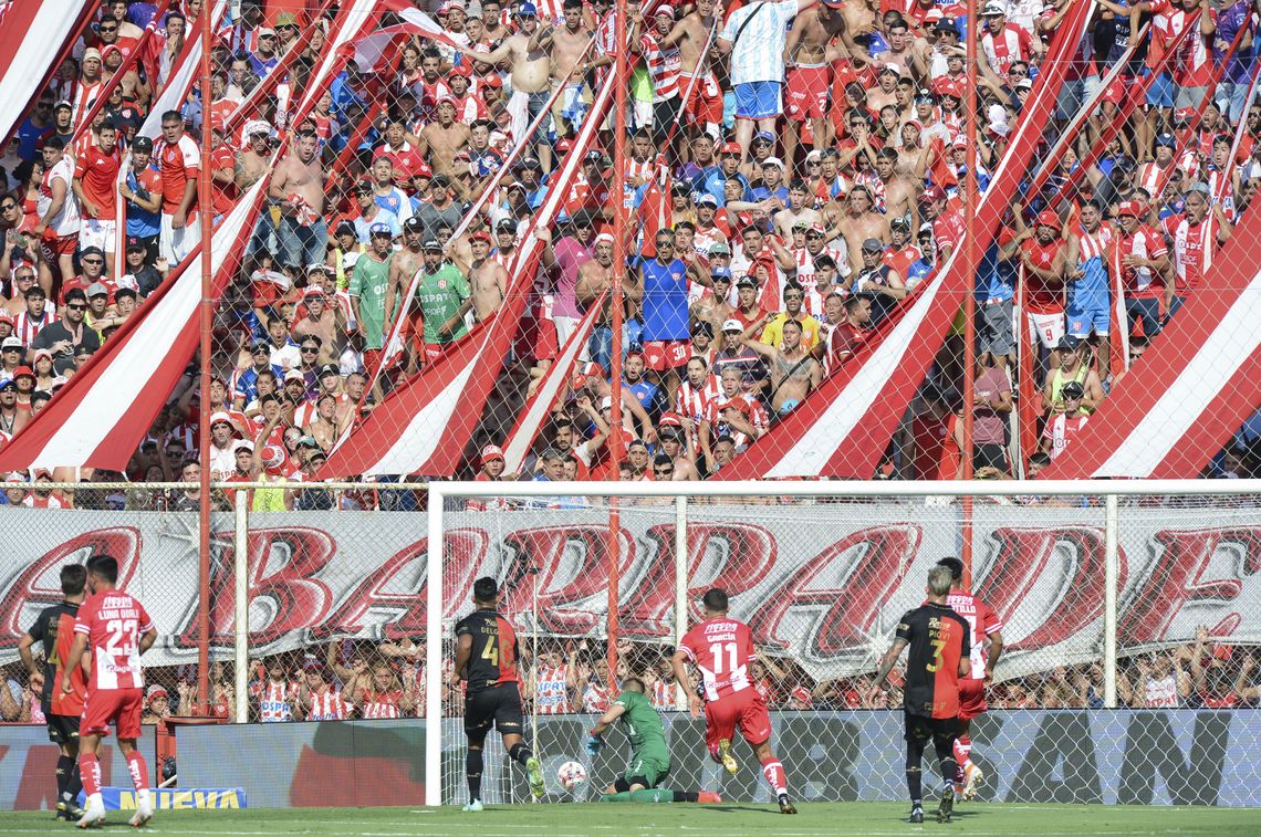 Las mejores fotos de la última fecha de la Liga Profesional