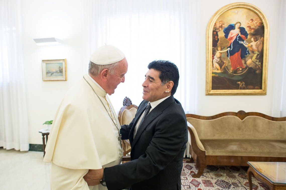 2014 | El Papa Francisco y Diego Armando Maradona.