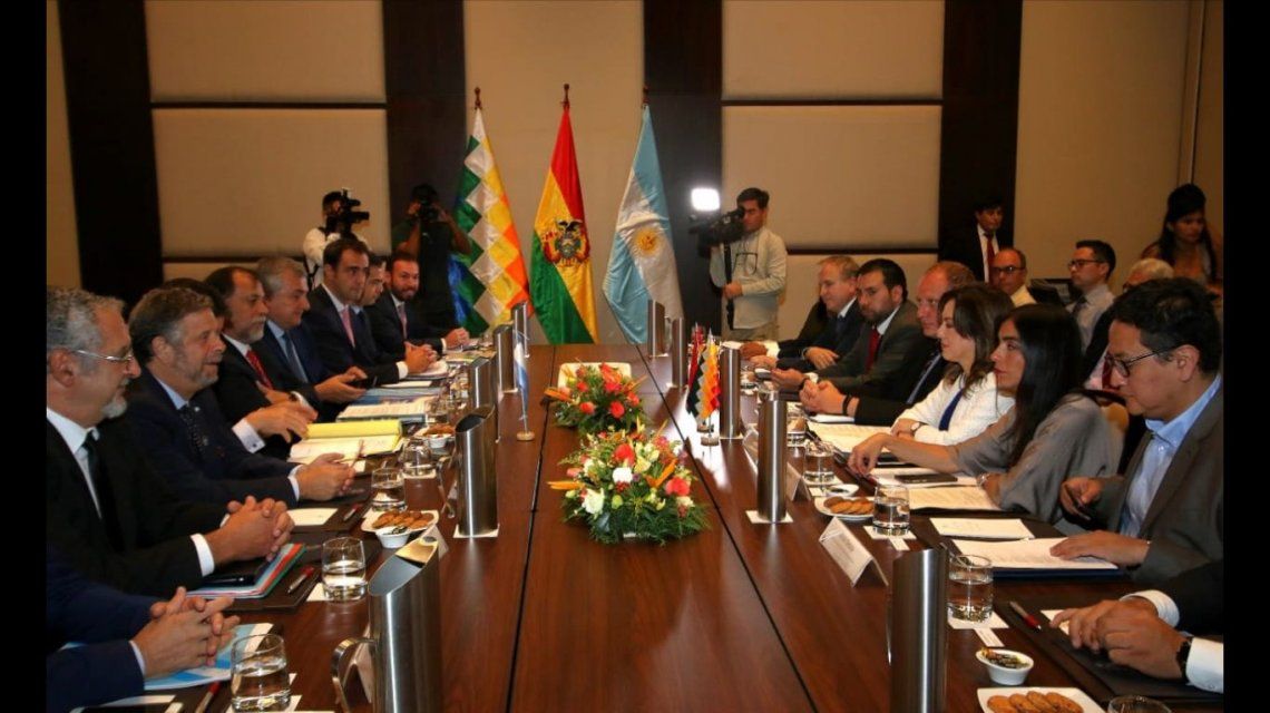 Argentina y Bolivia acordaron reciprocidad en materia de salud