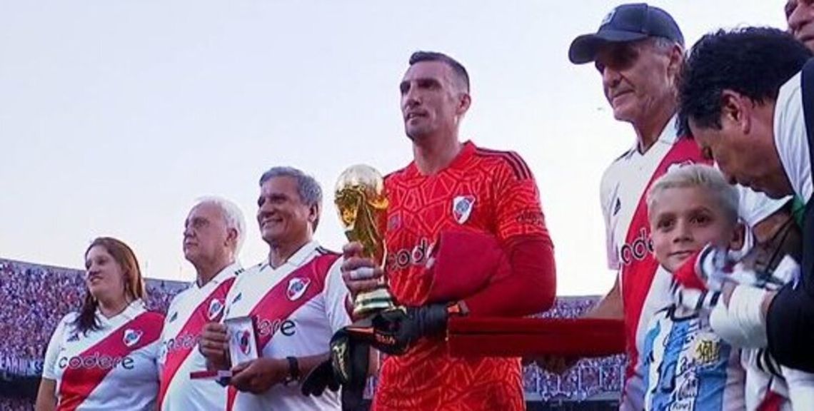 River Plate mostró con orgullo a sus campeones mundiales.