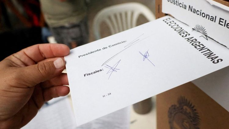 Bajo nivel de concurrencia en tres de las cuatro provincias donde este domingo hay elecciones legislativas.
