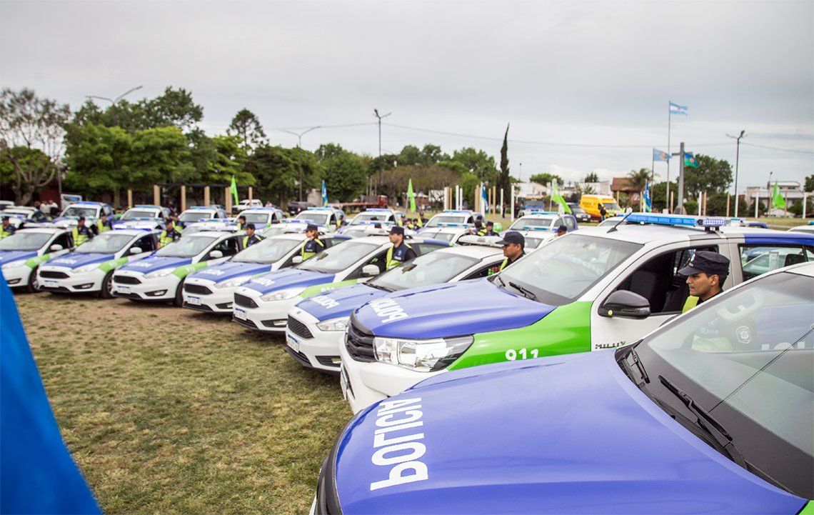 Quilmes: Cristian Ritondo presentó nuevos patrulleros y la Unidad Táctica