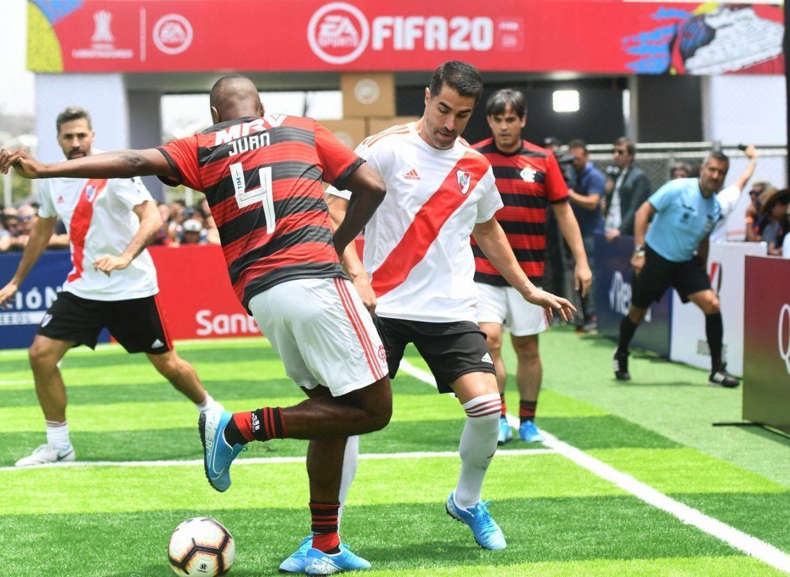 River-Flamengo: las glorias jugaron un amistoso