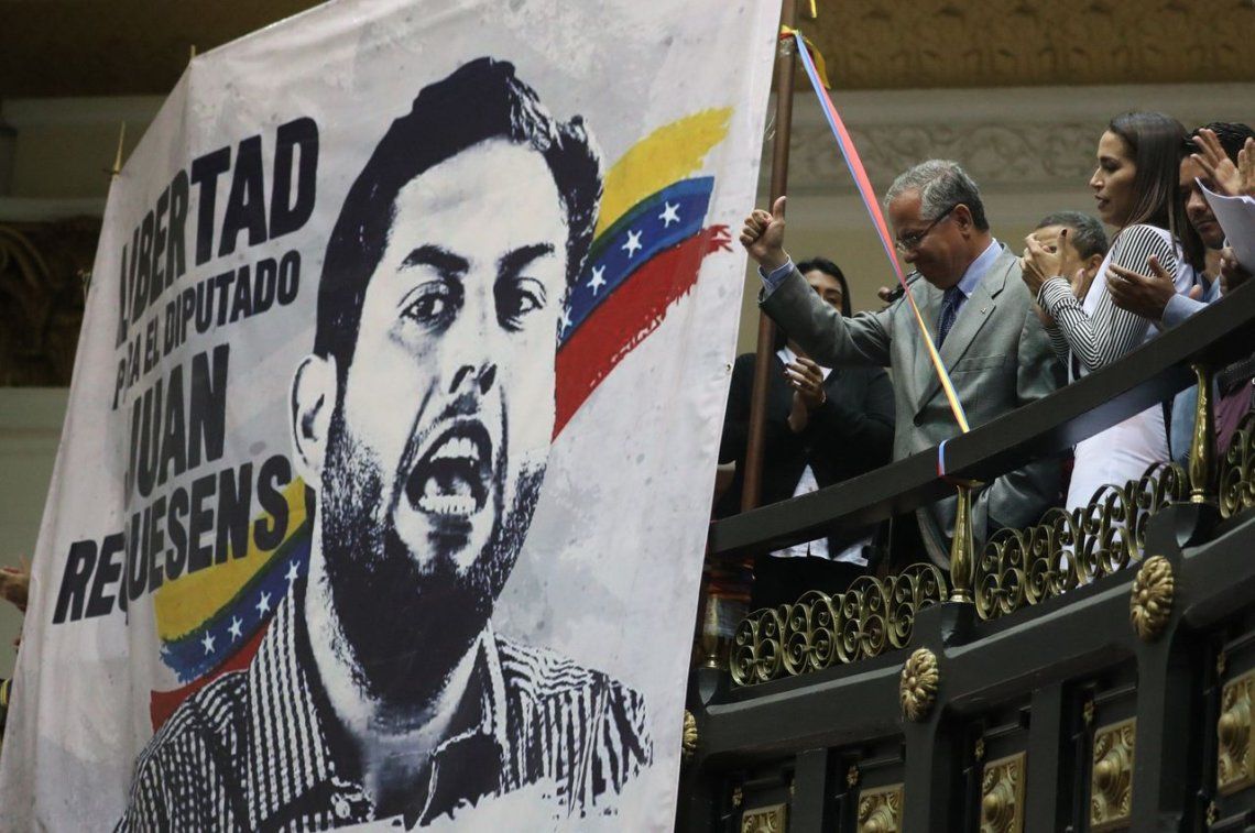 Crisis en Venezuela: la Asamblea Nacional llamó usurpador a Nicolás Maduro