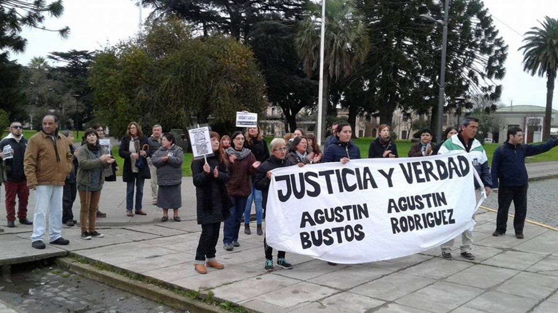 Madres de Los Agustines montan carpa como protesta