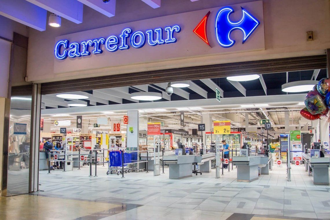Carrefour enfrenta la oposición de Francia a su venta 