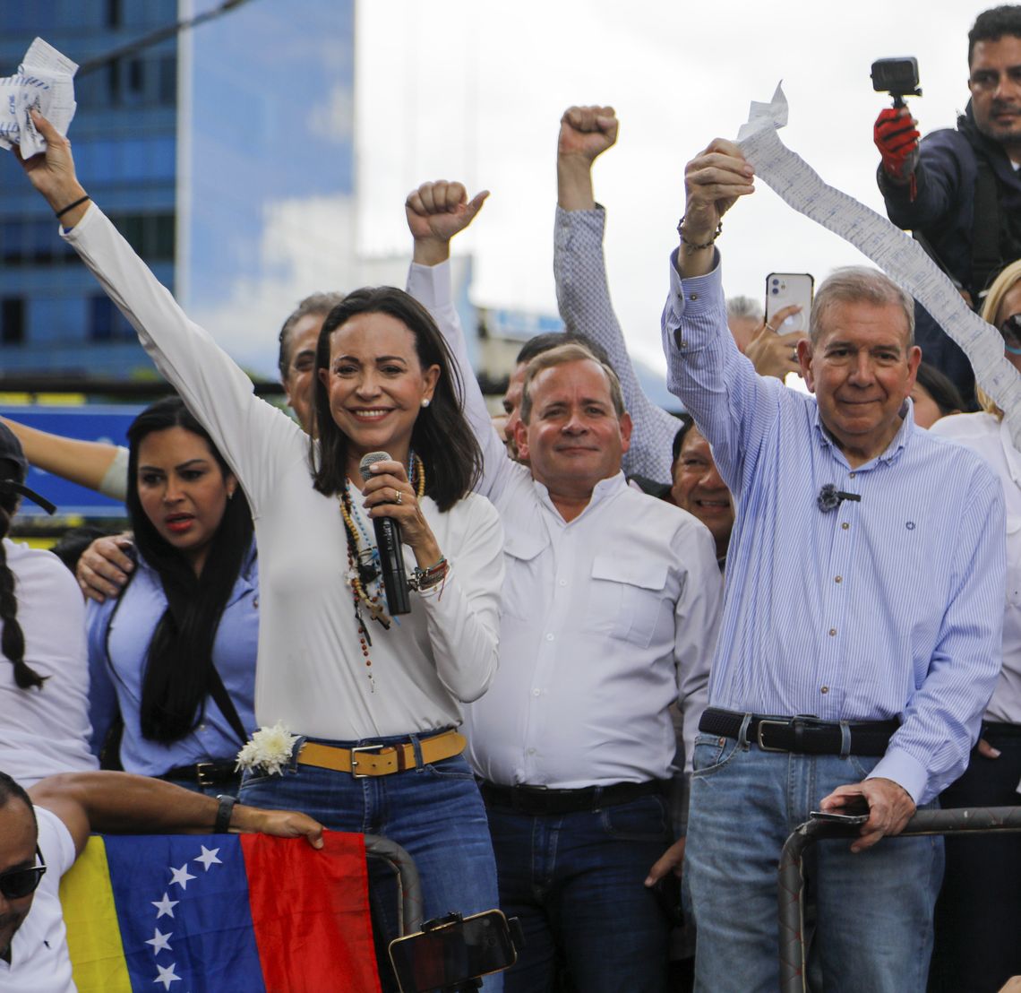 Los opositores María Corina Machado y Edmundo González Urrutia.