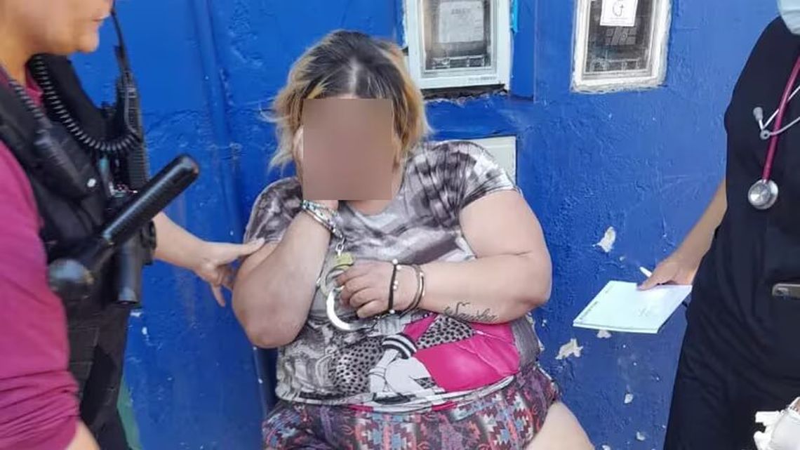La Policía de la Ciudad utilizó las Taser para detener a una mujer de 35 años en el barrio de La Boca.