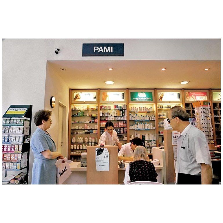 Tras el conflicto, las farmacias acordaron con el PAMI