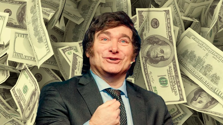 El presidente había prometido que en 2025 los salarios en dólares van a volar, pero un año después el poder adquisitivo cayó a niveles inferiores a los de 2001.