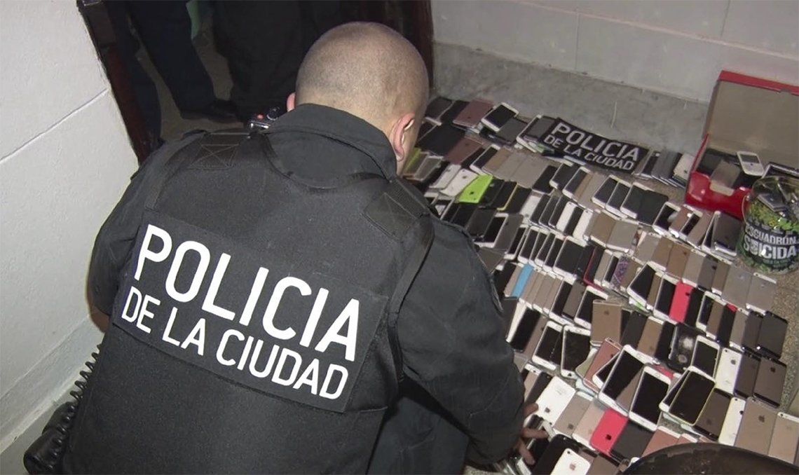 Por día se roban unos 9.500 teléfonos celulares en el AMBA