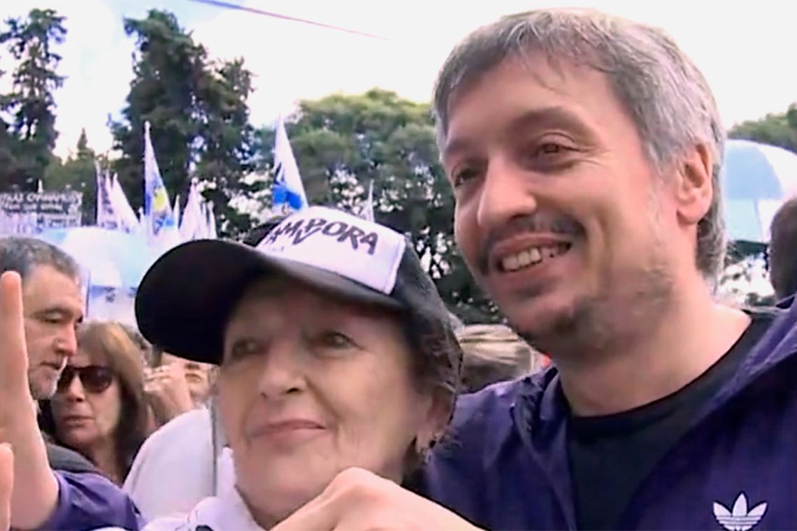 Máximo Kirchner se mostró activo en la marcha por el Día de la Memoria. Captura.