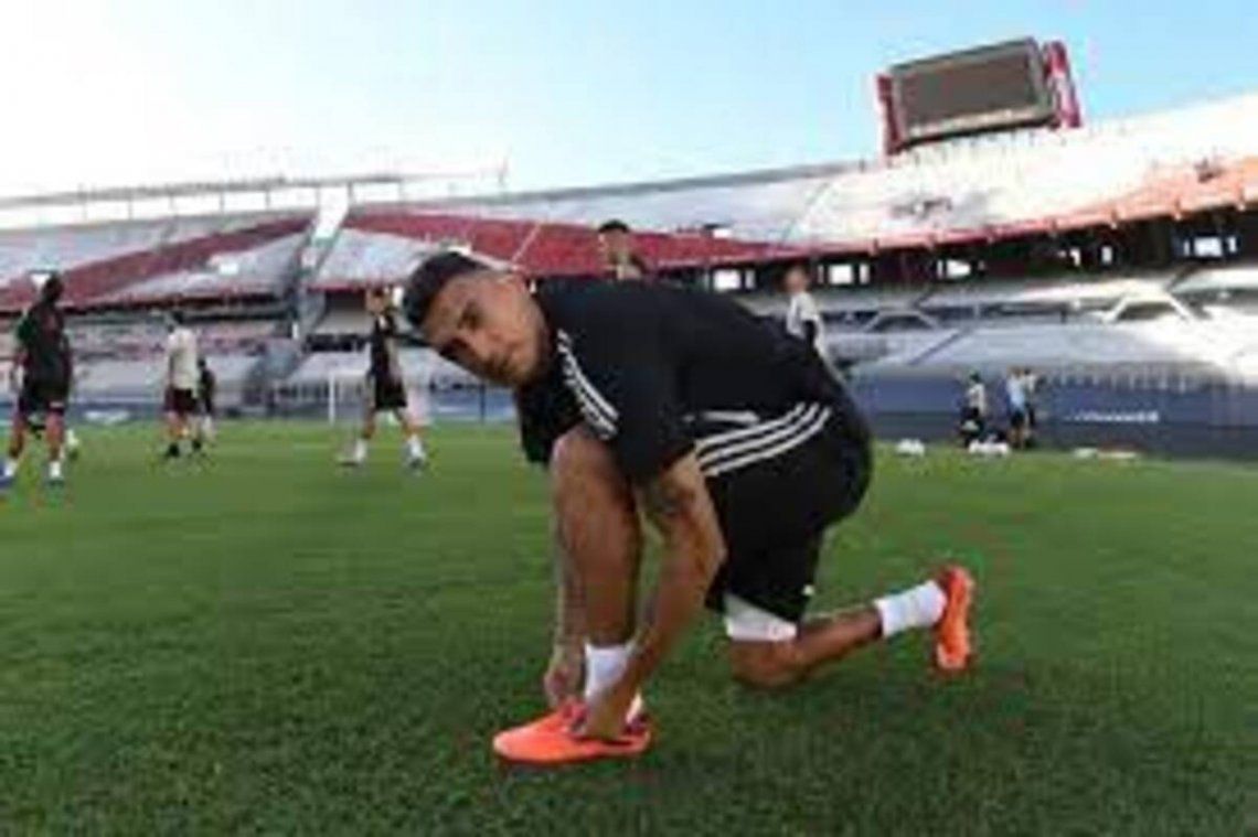 Matías Suárez intensifica su recuperación para el domingo.