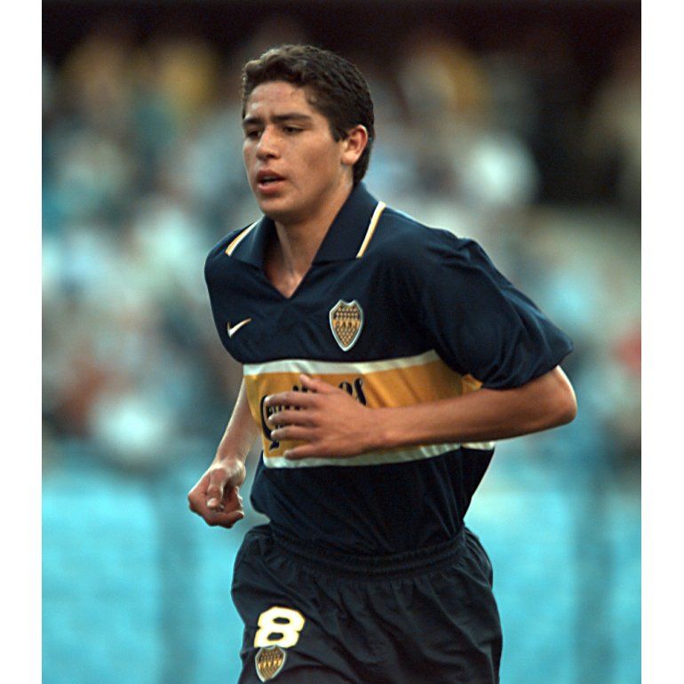 Hace 20 años empezó la leyenda de Román en Boca
