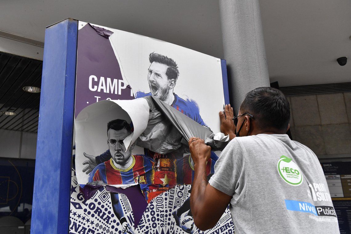 En fotos: Lionel Messi ya está en Paris y se desató la locura