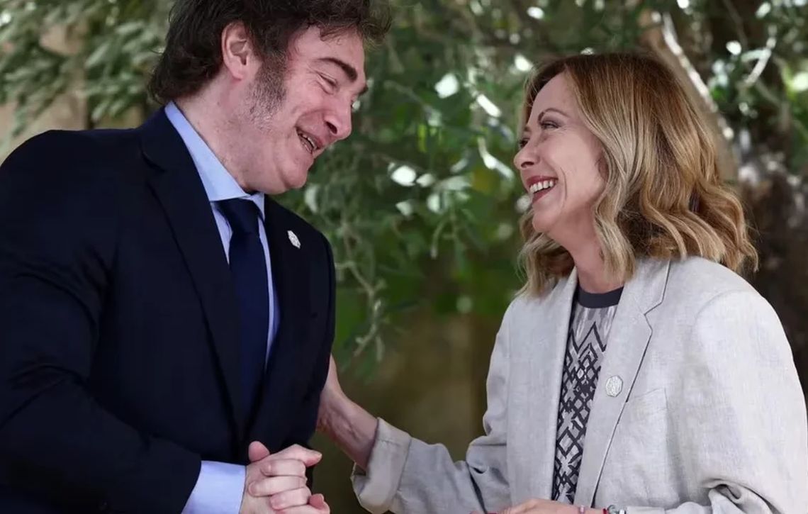 Milei y Meloni durante la uacuteltima cumbre del G7
