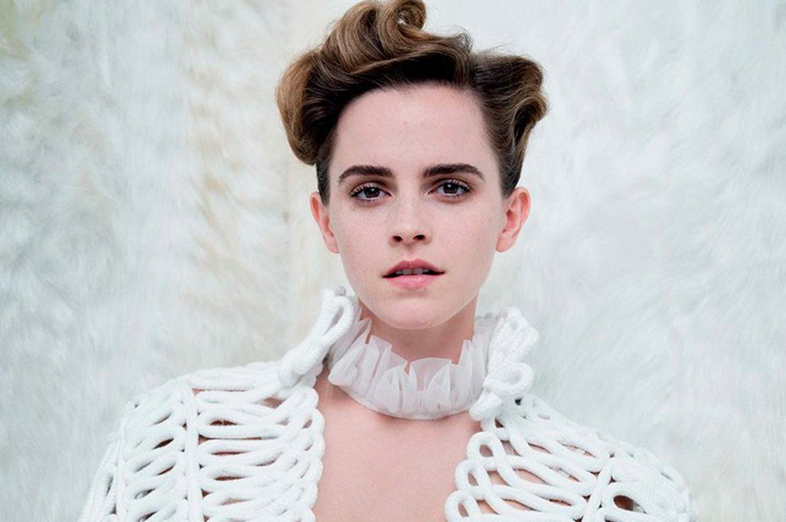 Tras su desnudo, Emma Watson se defiende de las criticas