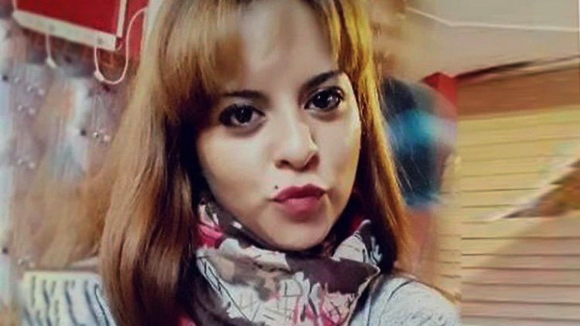 Femicidio en Córdoba: tenía botón antipánico, lo había denunciado, pero su ex pareja la mató de tres tiros