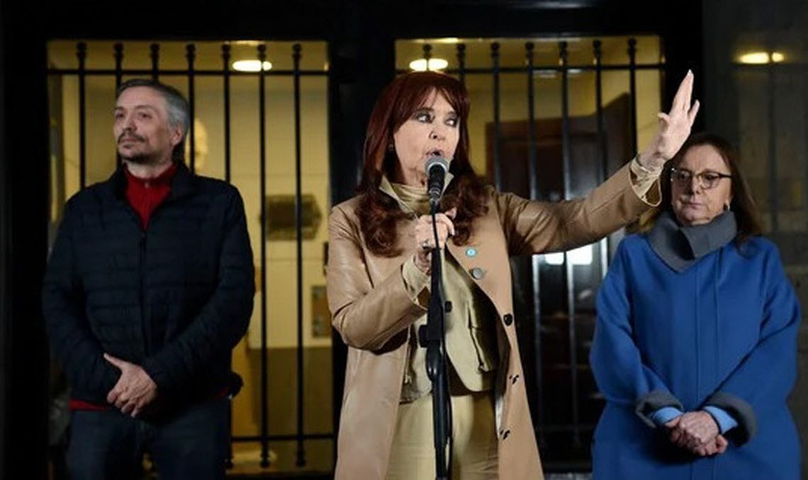 Cristina Kirchner se presentará el miércoles en Comodoro Py.