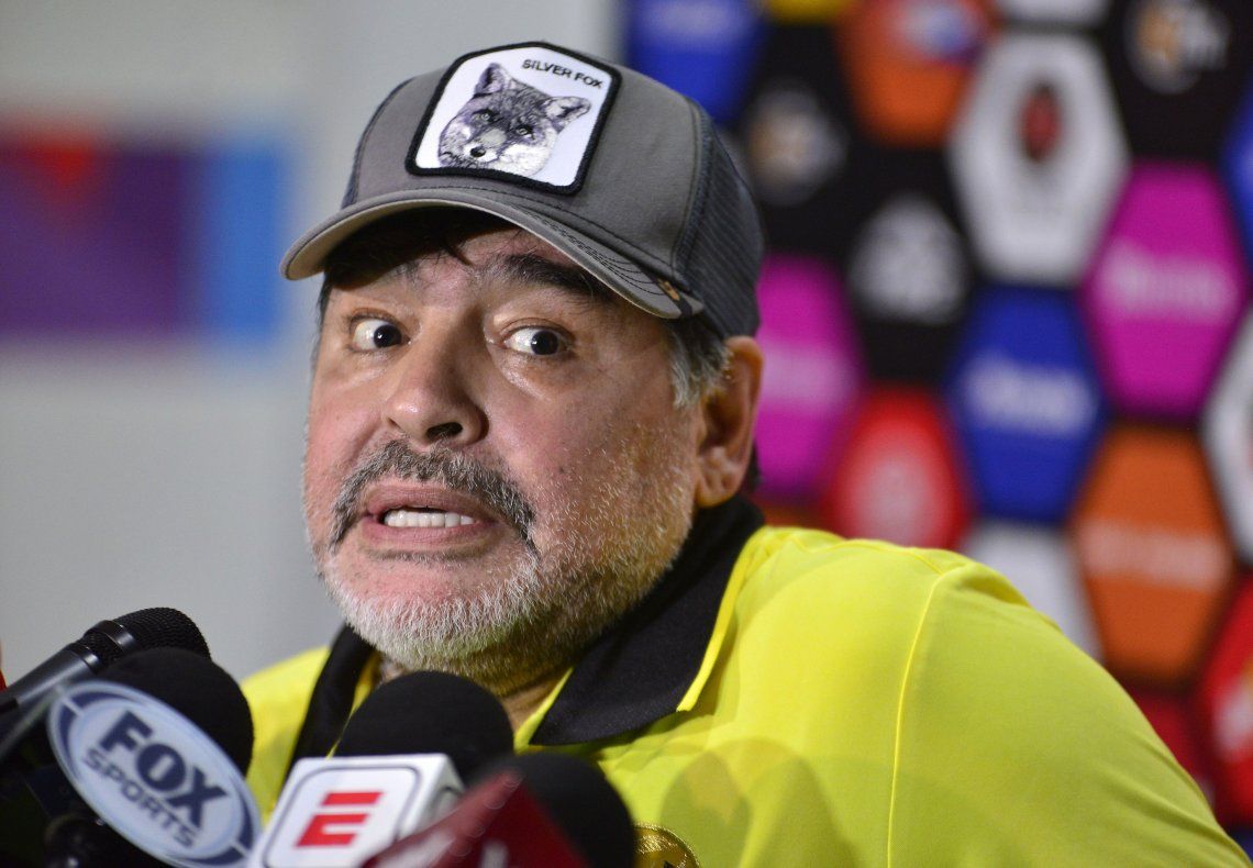 Diego Maradona será investigado por respaldar a Maduro y pegarle a Trump