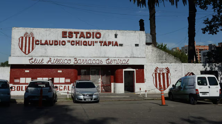 El club logró remodelar su cancha pese a sus pocos ingresos.