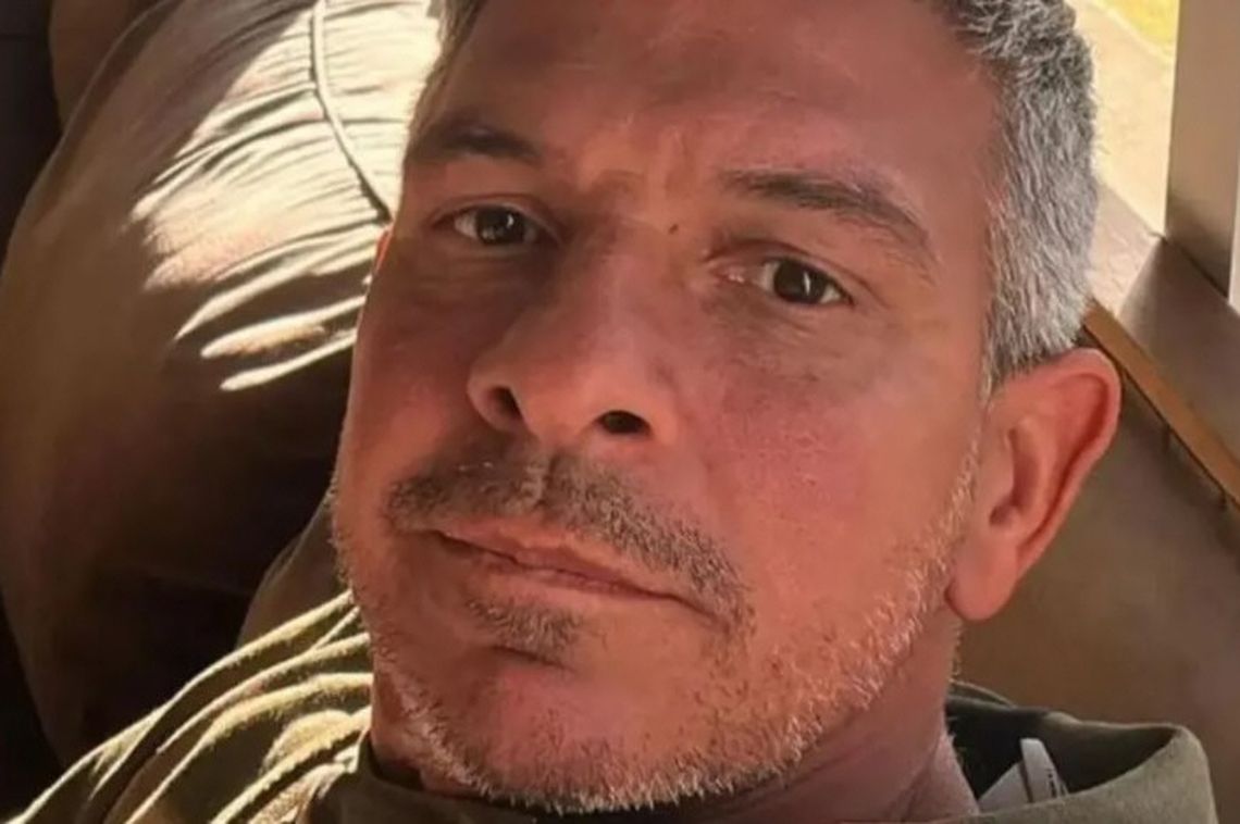 Corazza se entregó con uno de sus abogados y fue alojado en la División Trata de Personas de la Policía de la Ciudad. Corazza se entregó con uno de sus abogados y fue alojado en la División Trata de Personas de la Policía de la Ciudad.