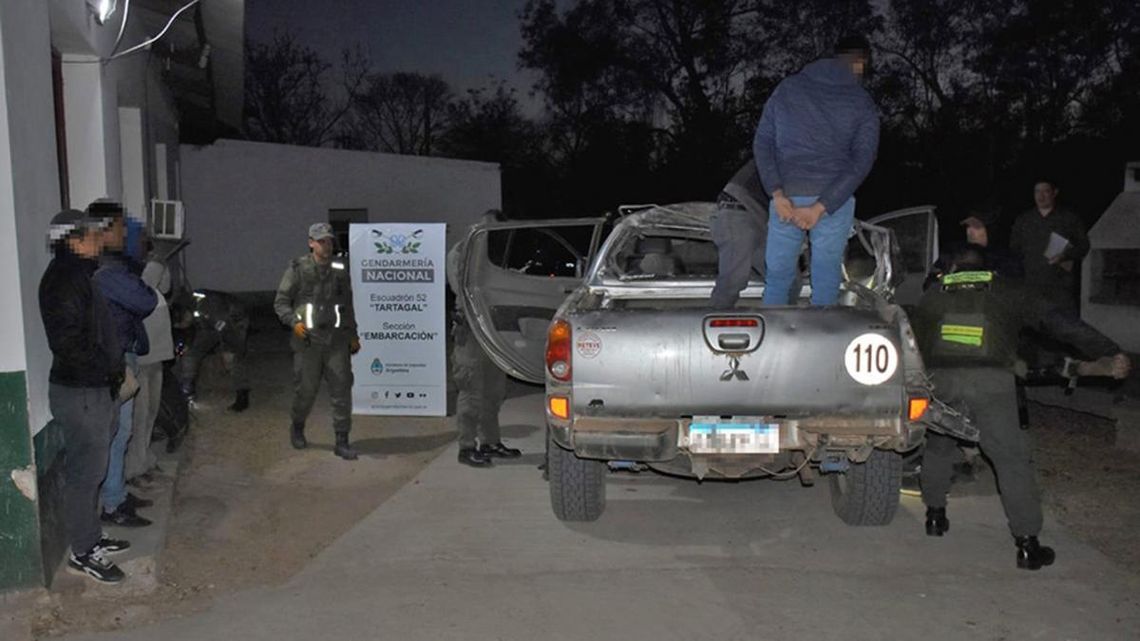 Encontraron una camioneta volcada en la ruta provincial 53 de Salta