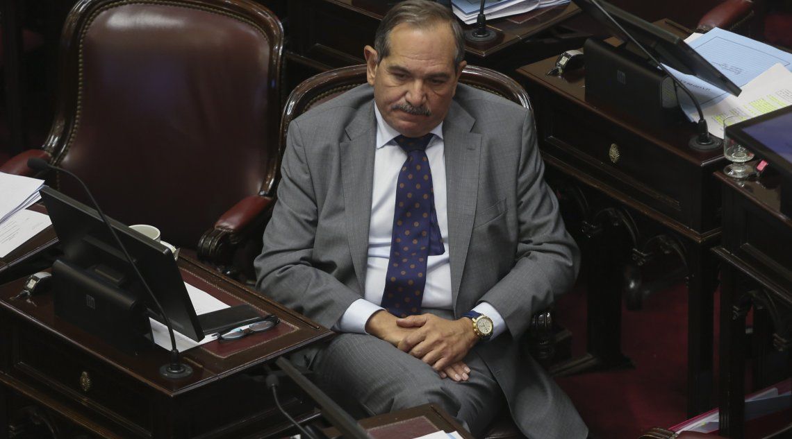 El senador peronista José Alperovich fue denunciado por su sobrina.