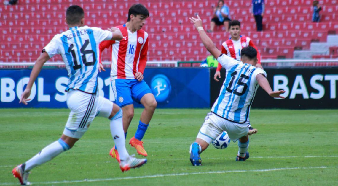 La Selección Argentina sub 17 igualó sin goles con Paraguay pero clasificó al Mundial.